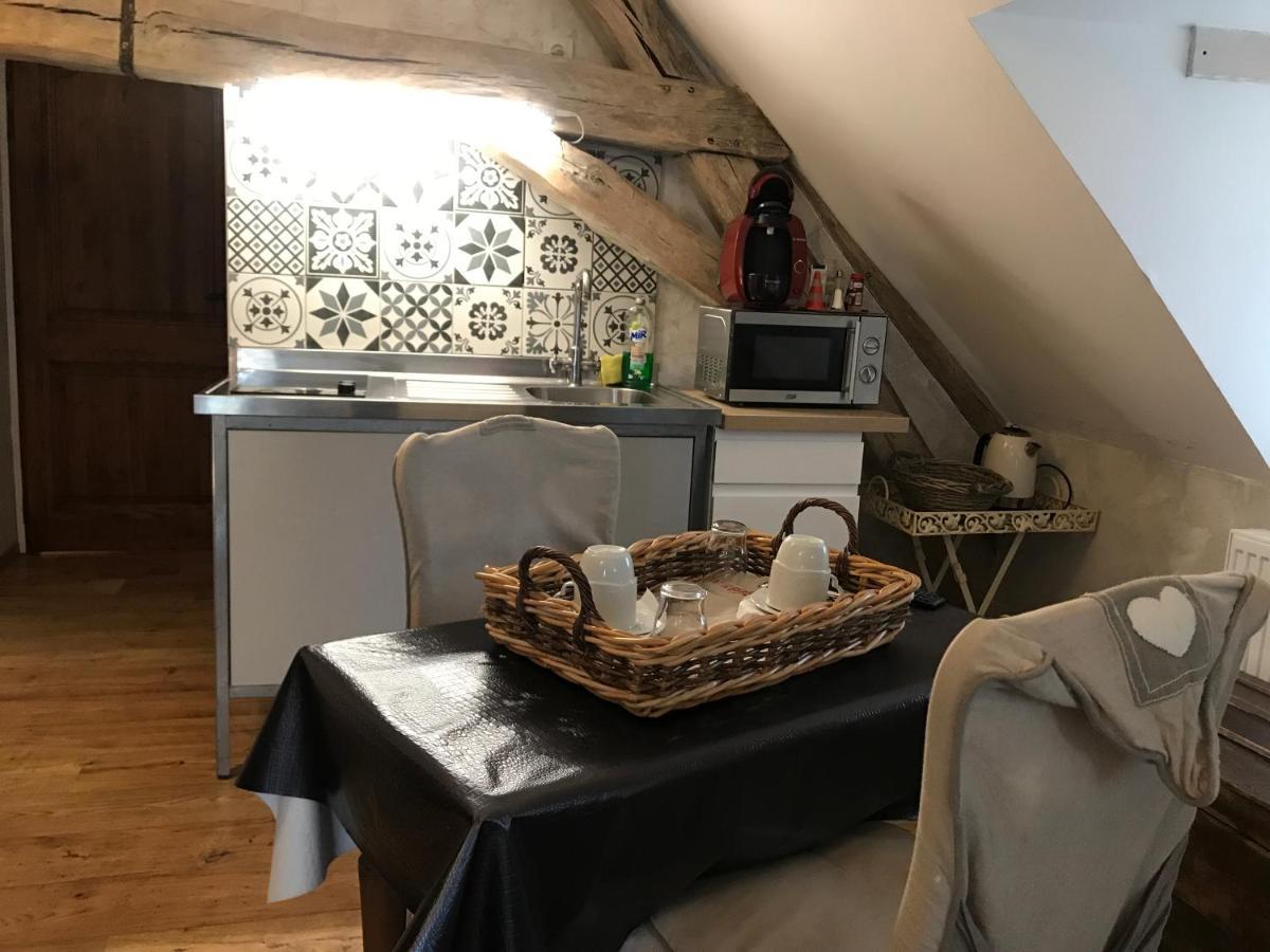 Aux Logis De La Solre Bed and Breakfast Ferrière-la-Petite Εξωτερικό φωτογραφία