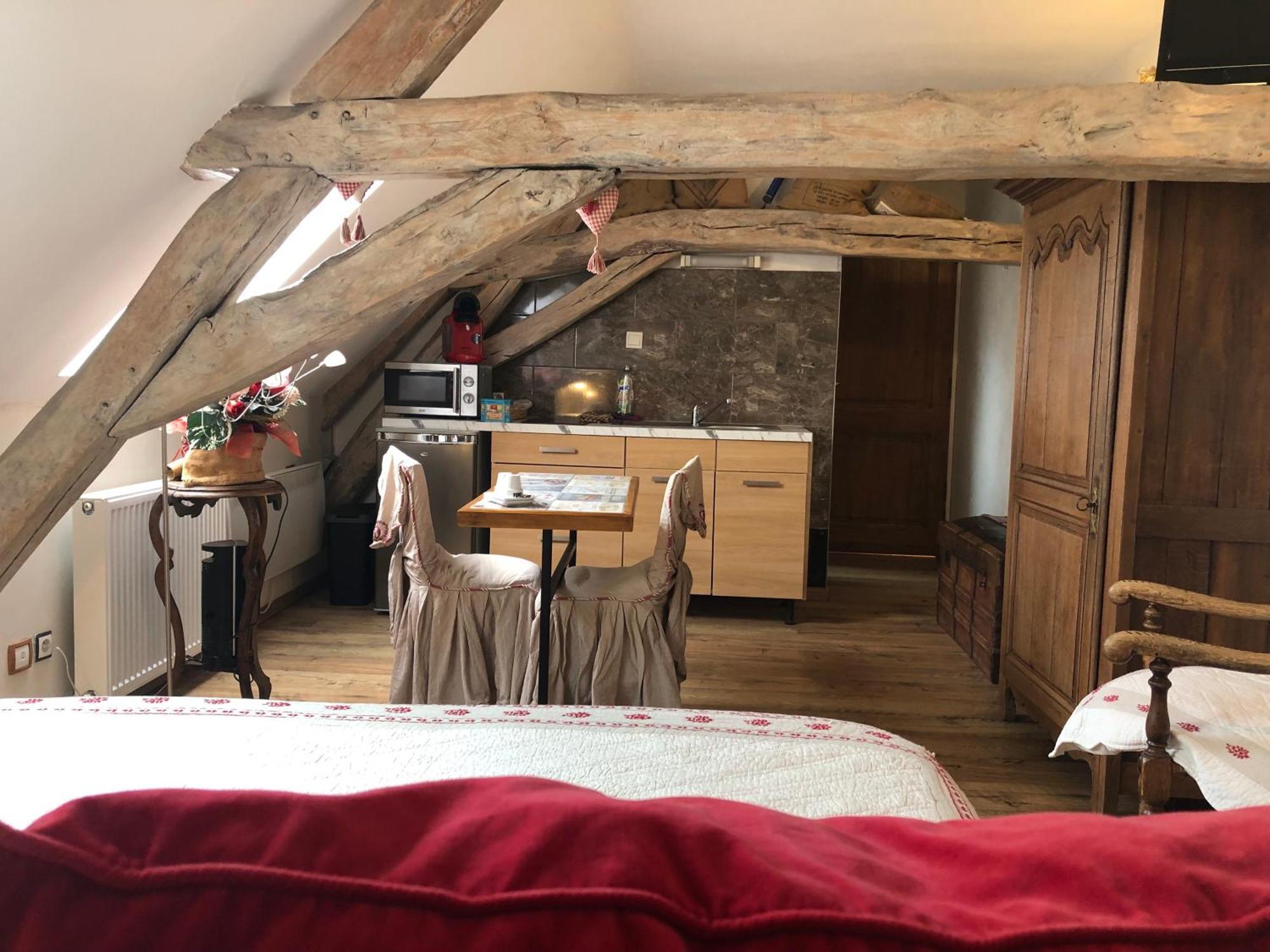 Aux Logis De La Solre Bed and Breakfast Ferrière-la-Petite Εξωτερικό φωτογραφία