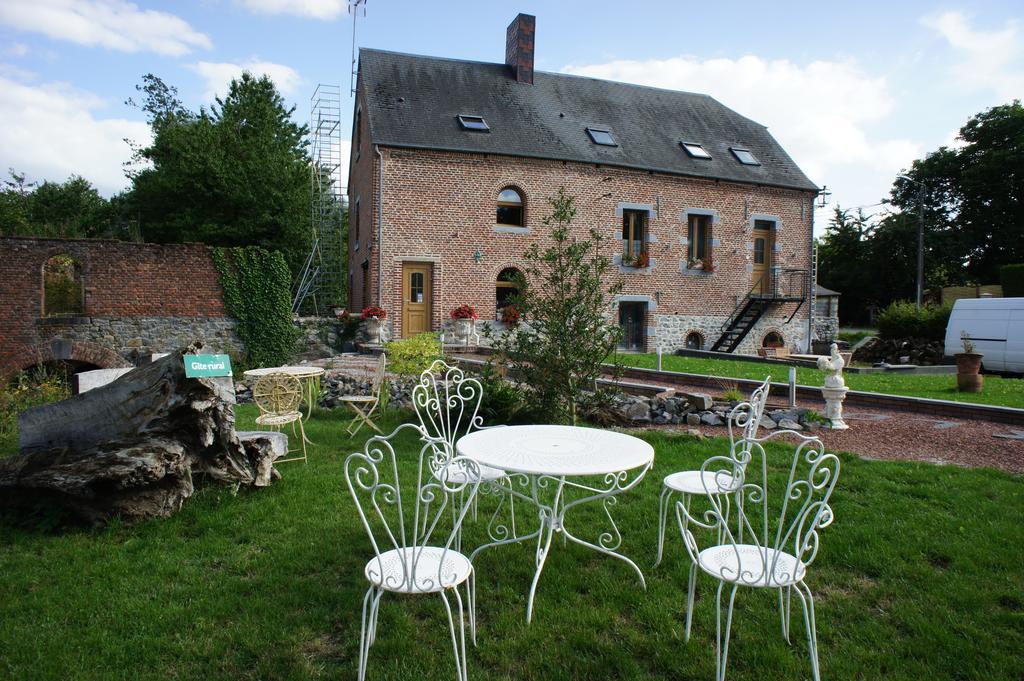 Aux Logis De La Solre Bed and Breakfast Ferrière-la-Petite Εξωτερικό φωτογραφία